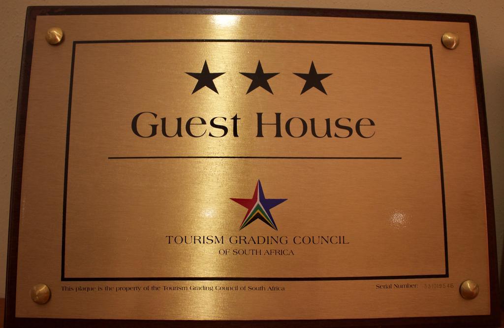 Divine Guest Lodge Rustenburg Exterior photo